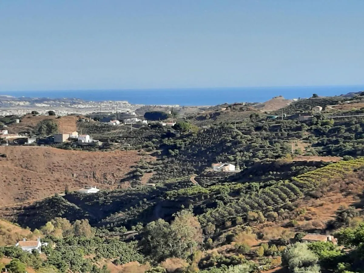 Casa Montana Velez-Malaga B&B 贝莱斯